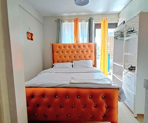 Superhighway Inn -2 Minutes To SpurMall and Ashaki Resort 1800kes