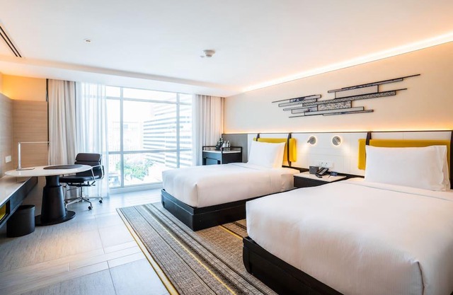 Superior Patio Oasis Ploenchit BTS Nana / Ploenchit