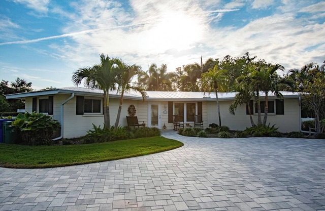 Suzie's Beach House, Longboat Key