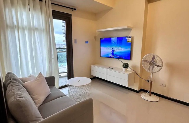 T-Cozy Stay - Free Pool, Gym