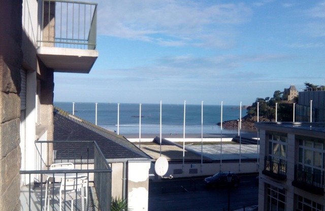 T3 centro de Dinard vista al mar