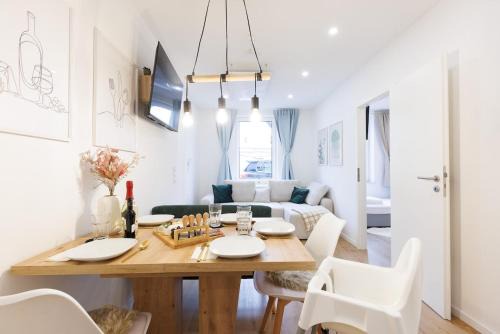 Talidyll am Diemelsee an der Talsperre - 4 Betten 1 Schlafsofa bis zu 5 Gästen - nähe Willingen - Skigebiet - Marsberg - Brilon - Privater Eingang