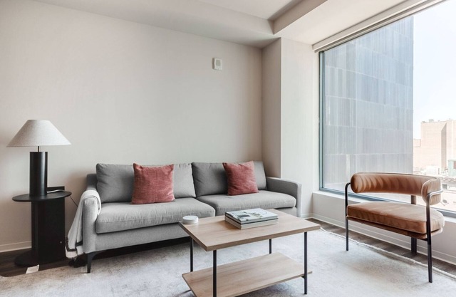 Tasteful Chinatown/Theater Dist 2BR w/ Gym, nr Dining, by Blueground