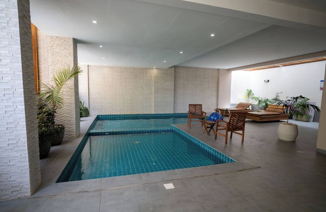 Modern Flat 24/7 Security 30kWh Electricity/Day Included