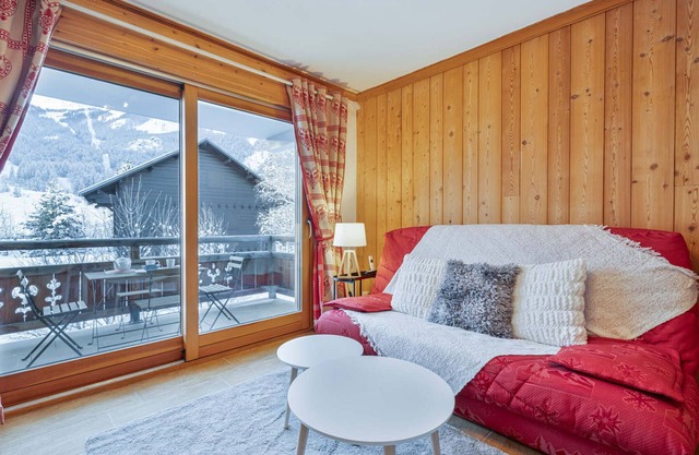 Apartamento con terraza cerca de las pistas y bienestar