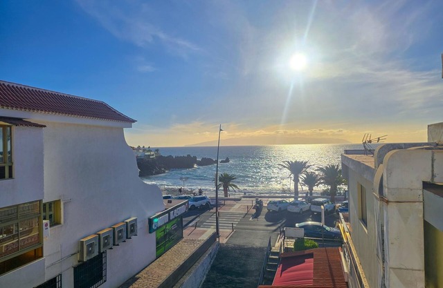 Terraza, vista al mar, WiFi, piscina, 20 mts. de la playa