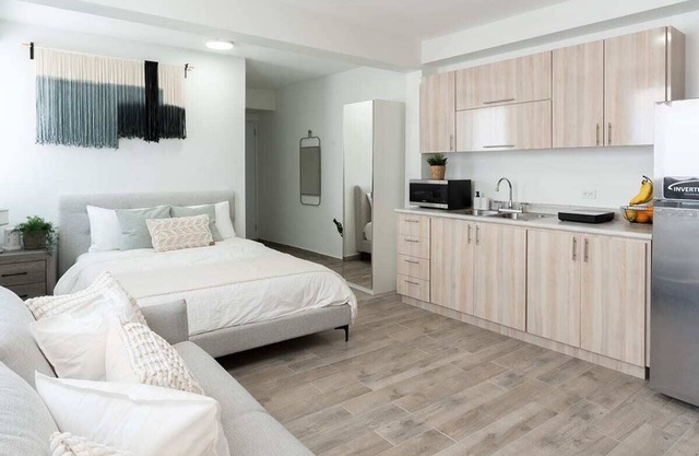 New Beachfront Studio w/ Pool (ADA) - Dorado