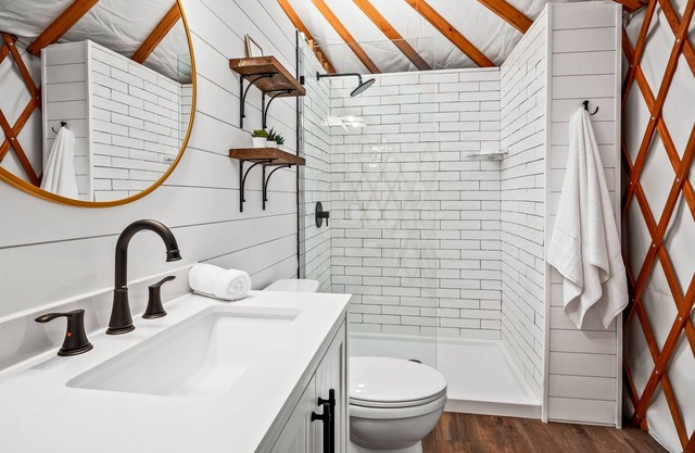 Texas Yurt Haus: Armadillo Yurt