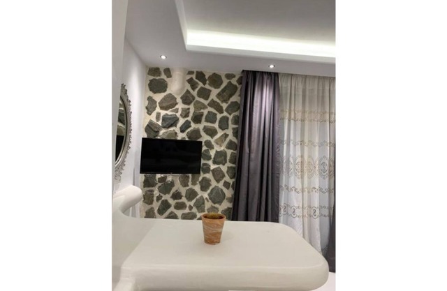 THALASSA ROOM