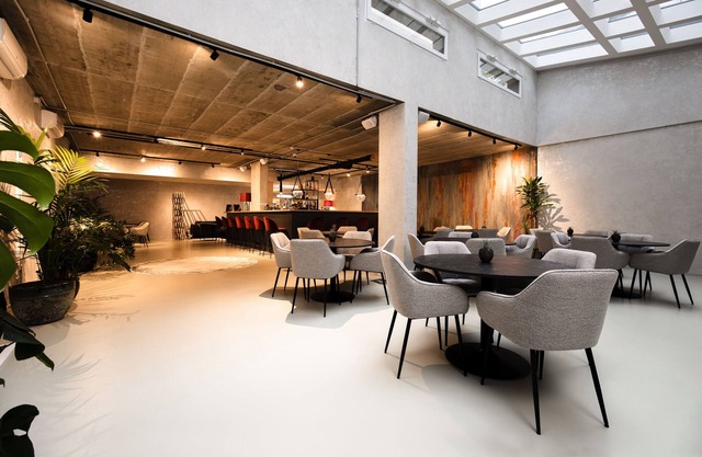 The Amberlyn Suite Hotel