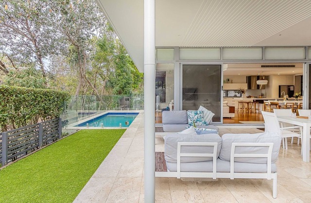 The Beach House -Nth Point Ave