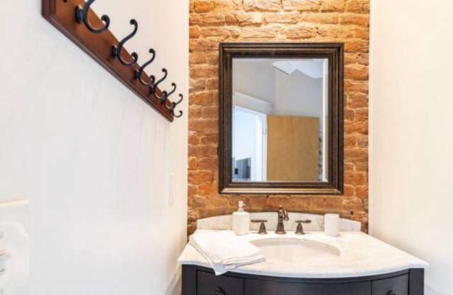 The Bootlegger. Downtown Loft.
