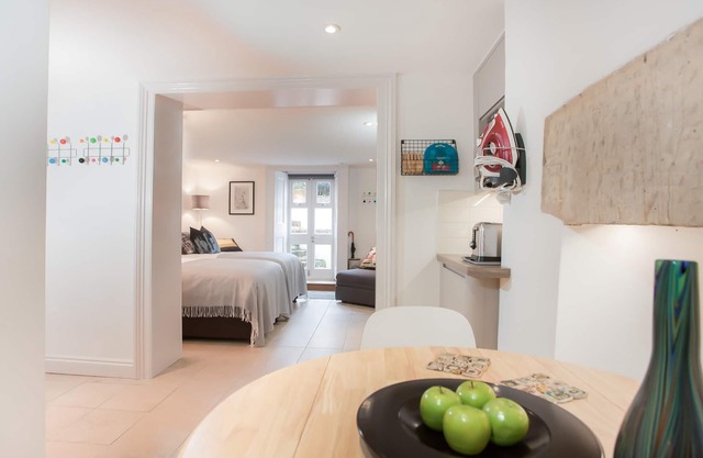 Estudio-Apartamento-Baño Privado