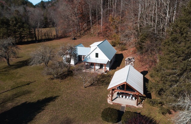 Creekside Mountain Retreat: sendero de los Apalaches, cascadas y más.