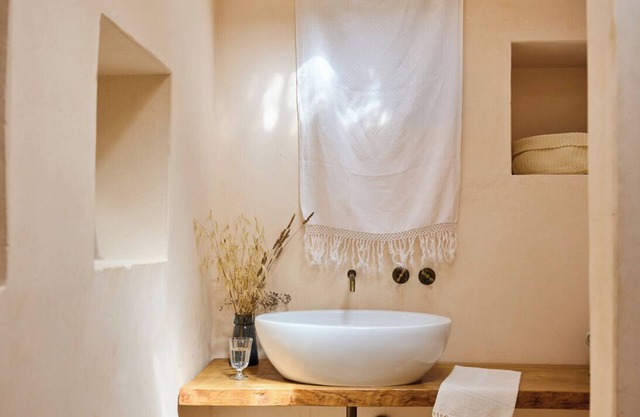 Il Guardiano, trullo refinado con piscina en Valle d Itria rodeado de naturaleza