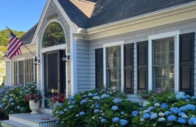 Cabaña "The Half Shell" en la aldea de Osterville