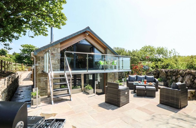 The Hayloft, St Just, ST JUST