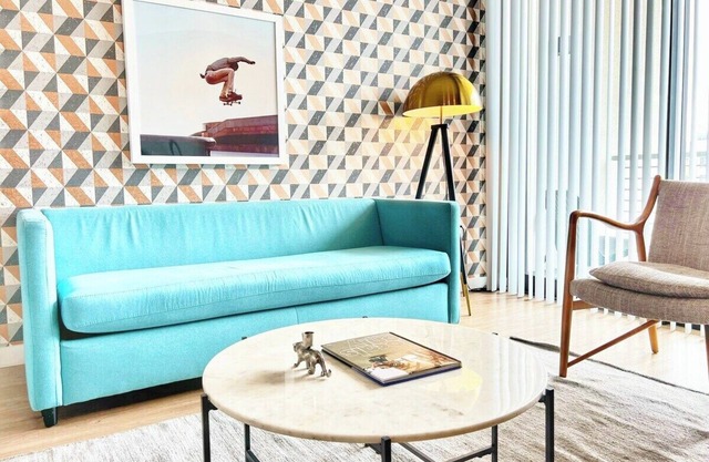 The Leo - One Bedroom Apartment w/ Private Balcony