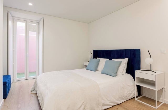 The Lisbon Hideaway | 2 Bed Urban Terrace Stay