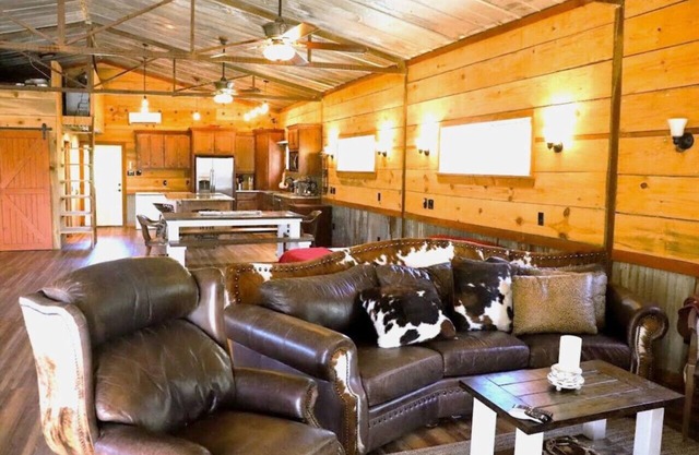 The Loft at Lucky Eagle ~ Aggieland Alquileres vacacionales