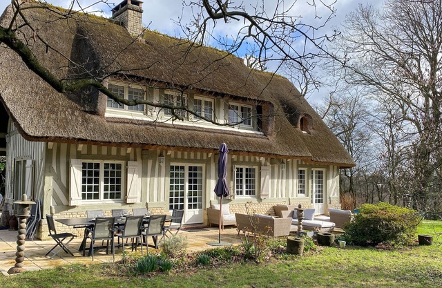 The Longchamps Villa