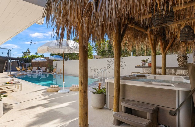The Maya Hotel- Unique Boutique Experience