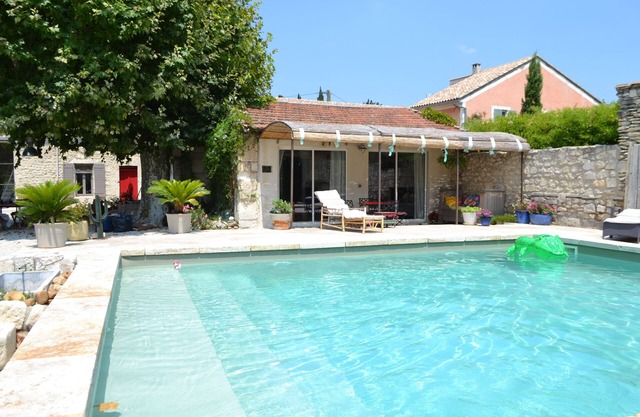 El Mazet de la Piscine