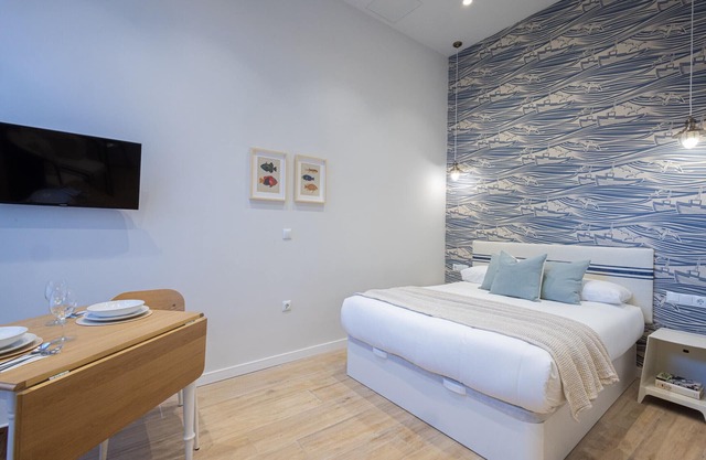 The Mediterraneo Apartment 02 by Florit Flats