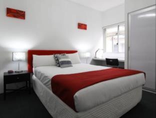 The Miro Apartments