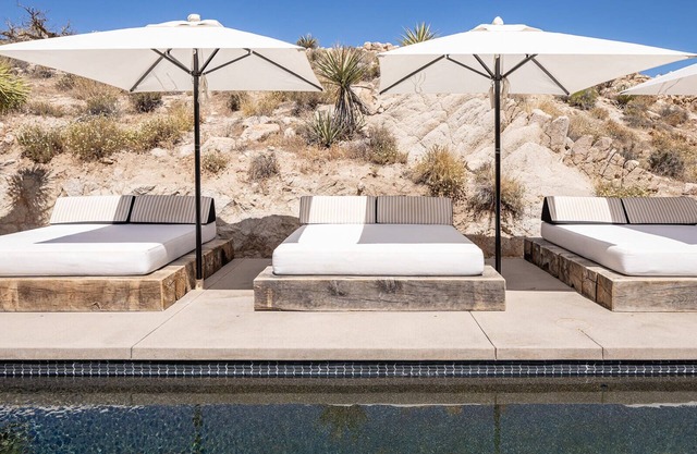Nuevo listado | Moderna casa privada con piscina / spa cerca de Joshua Tree