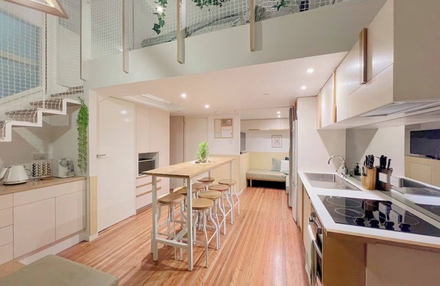 The New Yorker Loft | Brisbane CBD | Sleeps 5