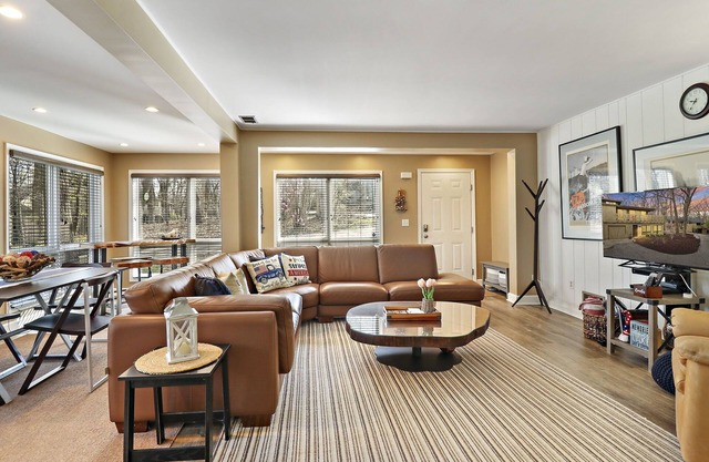 The Oaks Retreat |Abbey Springs Resort |Upper & Lower Living Rooms |Wraparound Deck |Pool |Beach