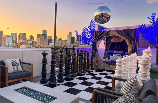 The Oasis Checkmate HTX Rooftop