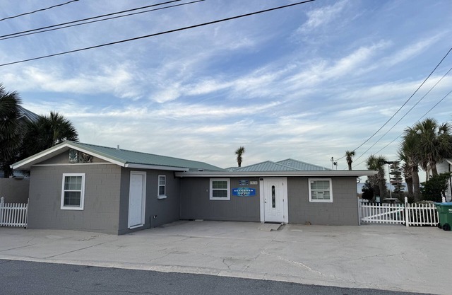 Enorme casa frente al mar con 5 habitaciones, 'The Oleander House'