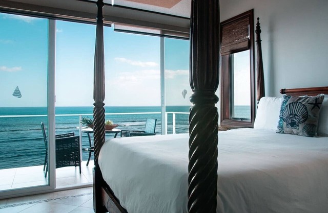 Escape to Paradise Beachfront Suites Panama's Premier Boutique Hotel Pearl Suite