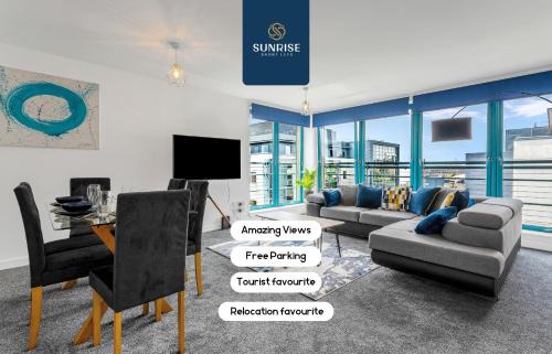 THE PENTHOUSE- INVOICE and REDUCED PRICE only via SUNRISE SHORT LETS DUNDEE, Spacious, Stunning Views, Foosball Table, 3 Large Rooms, Central Location, River Front, 1 Min From Tay Bridge, V&A, Train Station, City Centre, Lift Access, Free Parking & WiFi