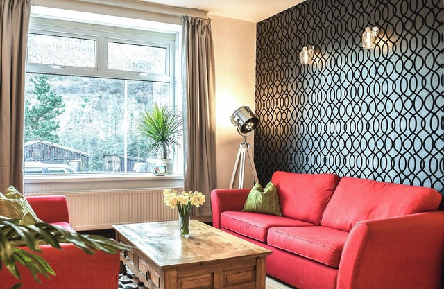 Alojamiento de 3 habitaciones en Cymmer, near Port Talbot