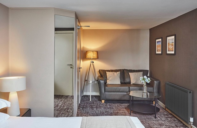 The Ranald Hotel