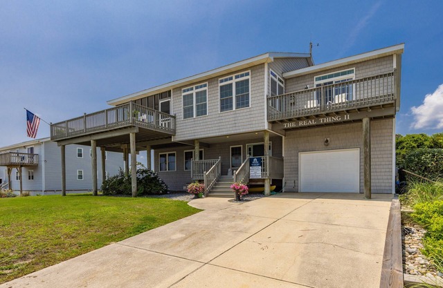 The Real Thing II - 6 bedroom semi-oceanfront with pool