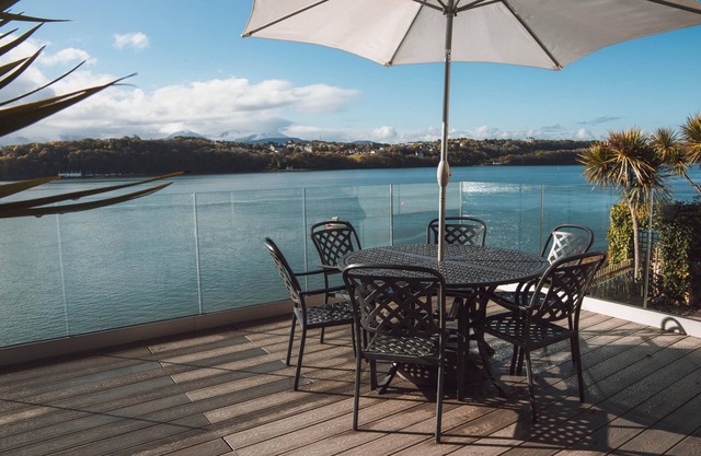 Familiar-Casa-Baño Privado-Vista al Mar