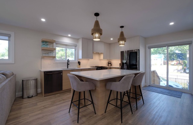 The Sandy Moose - New Build Cottage in Grand Bend!