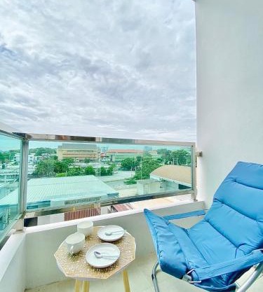 The Sunset Exclusive Top Floor