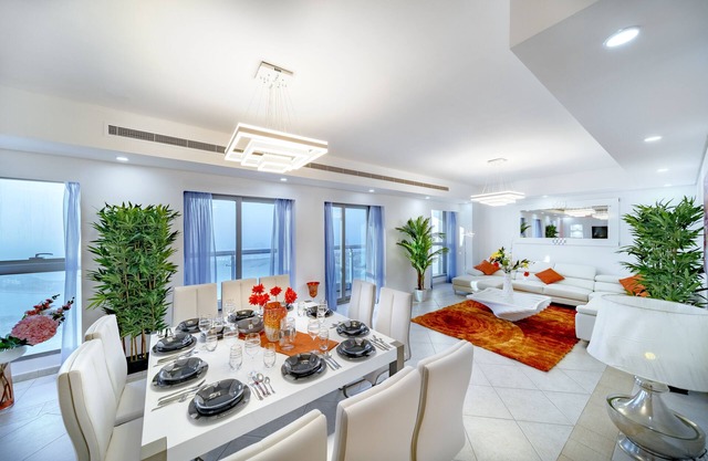 El ático más alto del mundo en el piso 86 Dubai Marina hasta 16 invitados