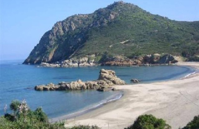 The tranquility of the countryside near the sea