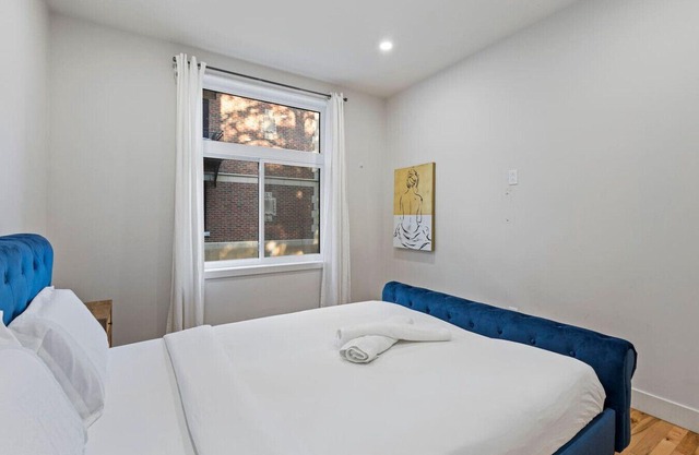 Wilson Escape | Trendy 3BR in NDG ZD5