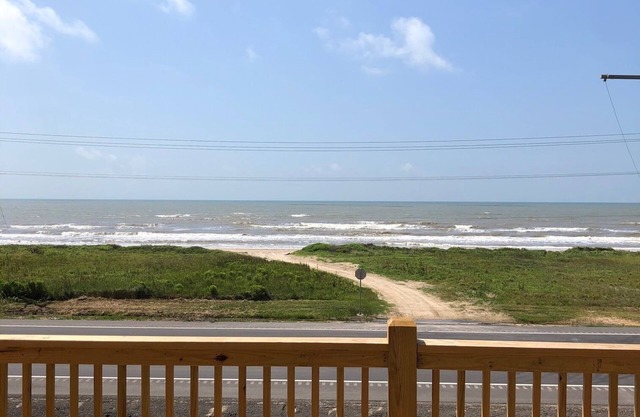 The Wheelhouse is a beautiful beach home to accommodate the whole family!