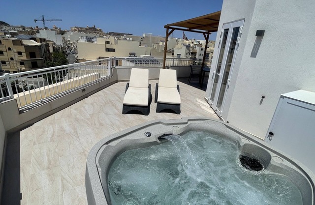 The Willows Luxury Penthouse