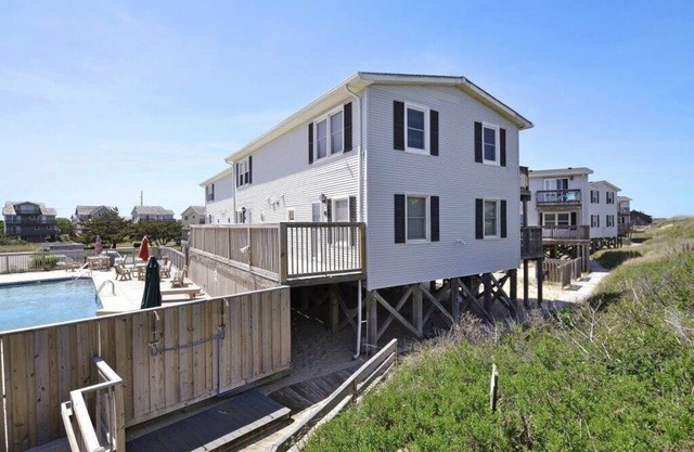 This cozy townhome has everything you need for an enjoyable and relaxing Outer Banks vacation.