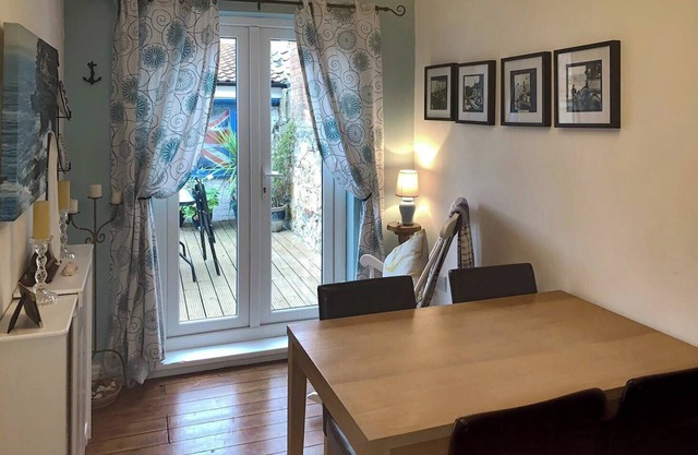 This delightful holiday home provides cosy and welcoming accommodation.