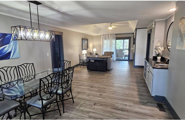 Three Bedroom House in Kingston Cove -unit #44